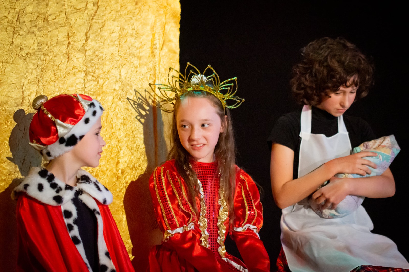 MDK Spektakl-śpiewaające królowe